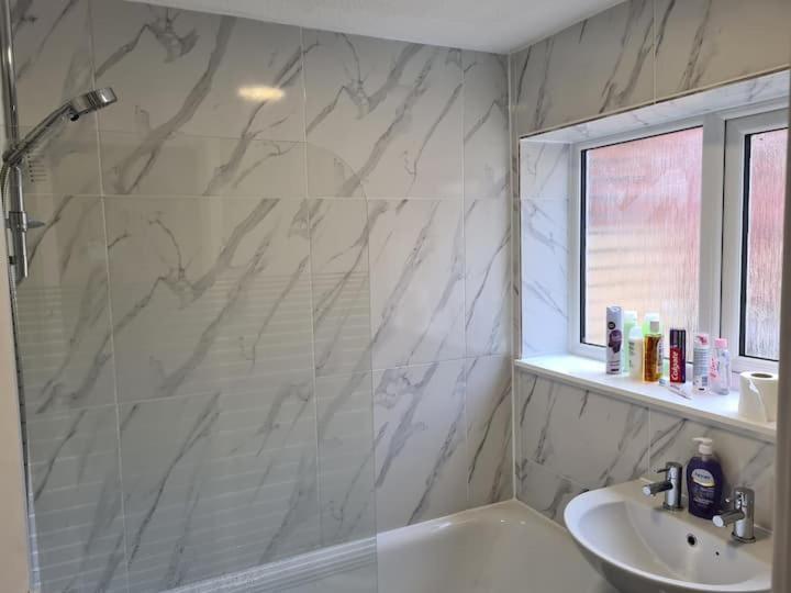 Apartament Next To Liverpool Stadium Zewnętrze zdjęcie